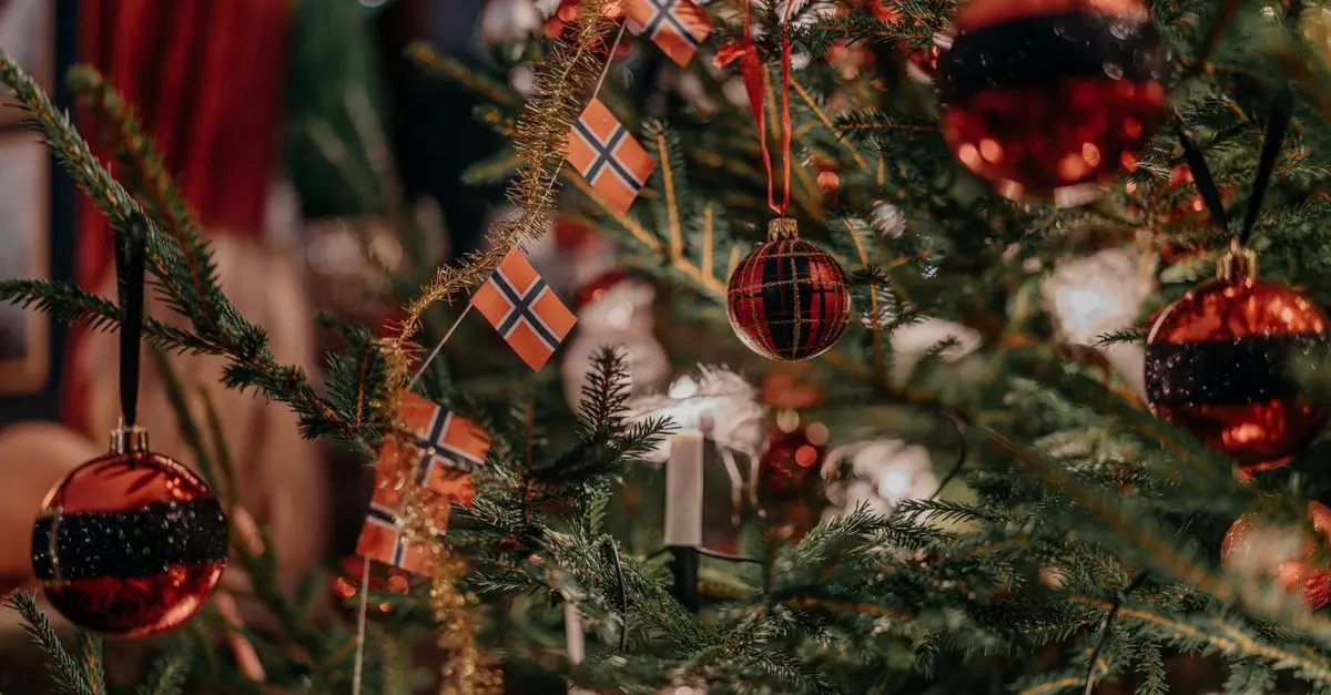 Les Secrets d'un Noël Enchanté : 5 Traditions à Découvrir