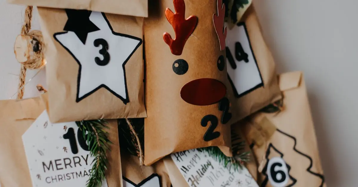 Comment Créer un Calendrier de l'Avent Magique chez Soi