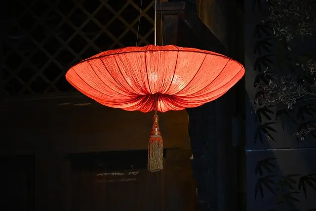Comment Créer un Spectacle de Lumières Éblouissant pour Noël