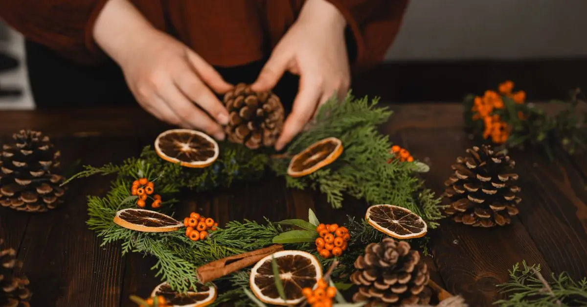 Comment Créer une Décoration de Noël Écologique et Magique