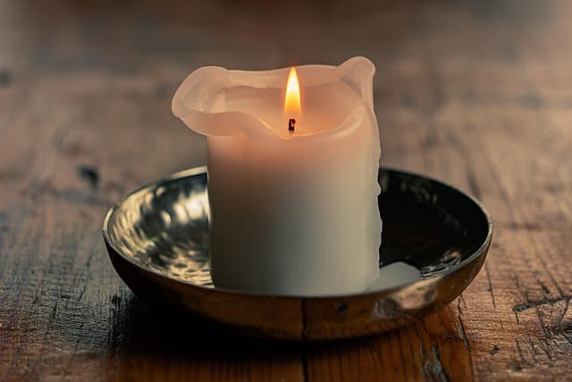 Comment Créer une Magie de Noël Éblouissante avec des Traditions