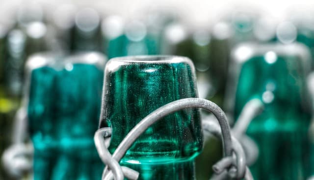 Comment Créer une Décoration de Noël Écologique et Magique