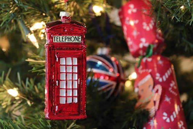 Célébrer Noël à Travers le Monde : Célébrations Enchantées